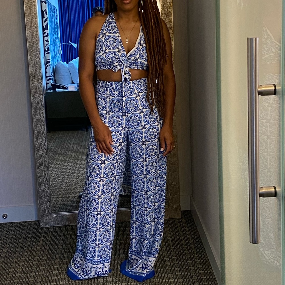 Two piece set